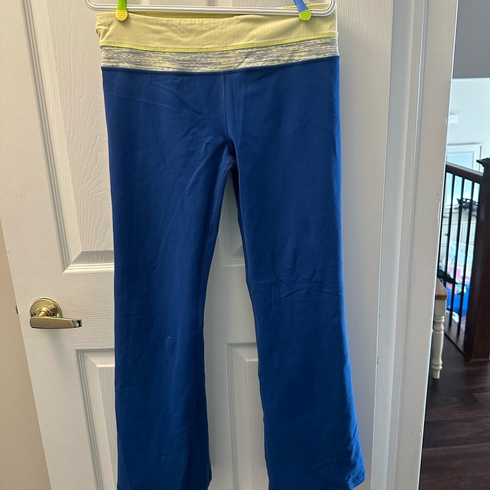 Lululemon Athletica Reversible Blue and Yellow Pants